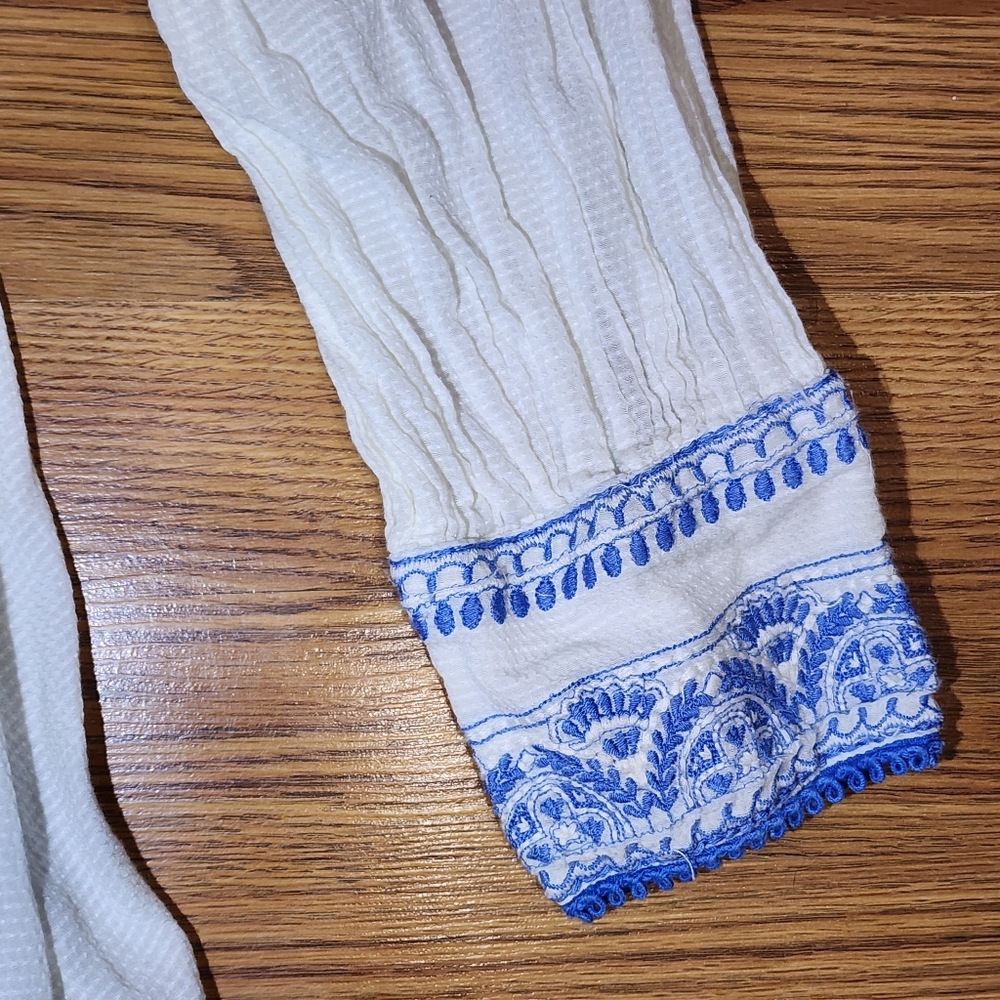Free People Erin Embroidered Smocked Mini Dress Size Large White and Blue - Picture 6 of 16